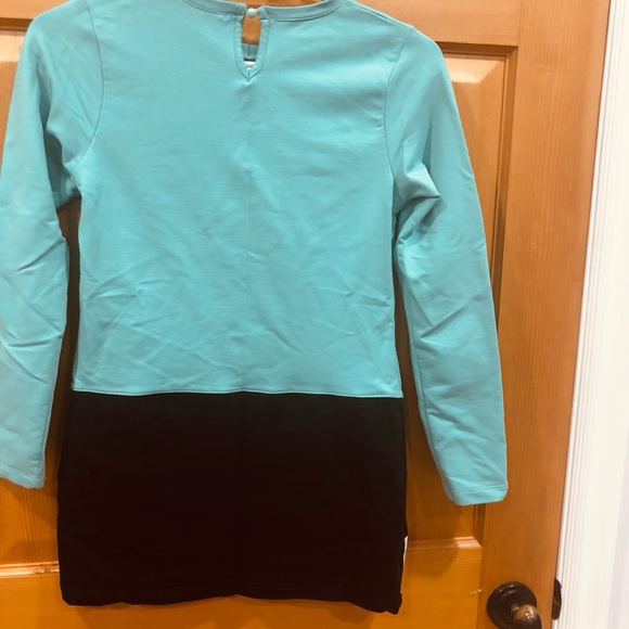 Active wear top and bottom - Picture 2 of 6